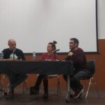 El Poble-sec acull un debat sobre el dret a la ciutat i les conseqüències dels grans esdeveniments a Montjuïc